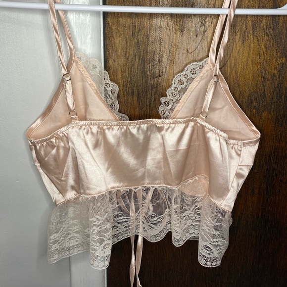 SHEIN XS Rose gold Lace Trim tank - Picture 3 of 3